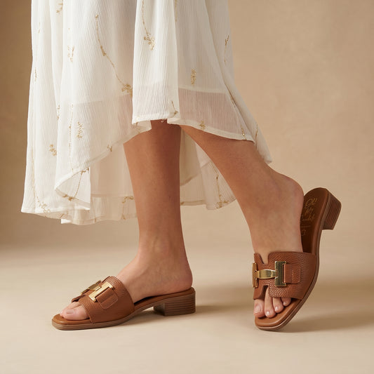 OH MY SANDAL نسائي من الجلد بكعب منخفض