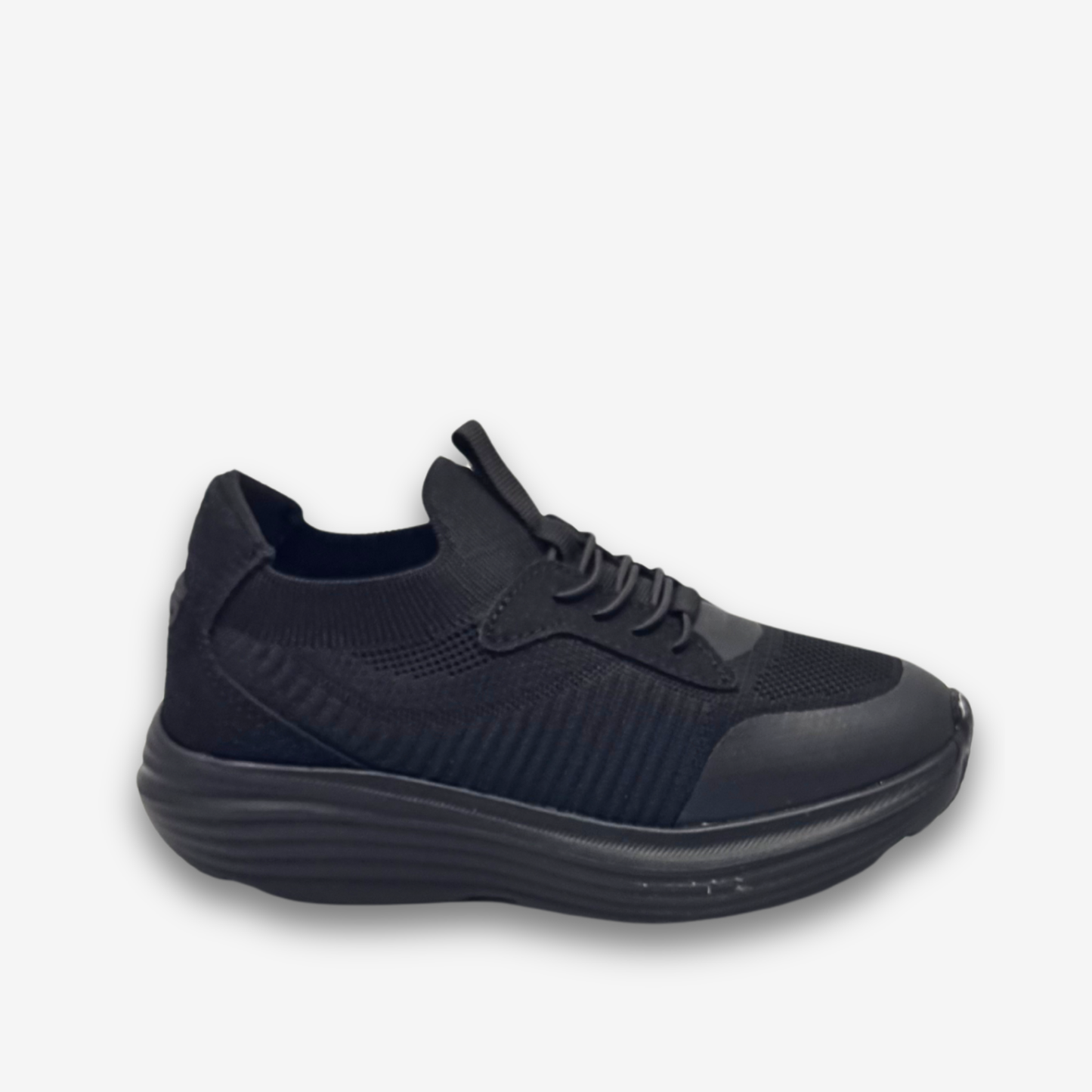 حذاء رياضي للأولاد من ريو