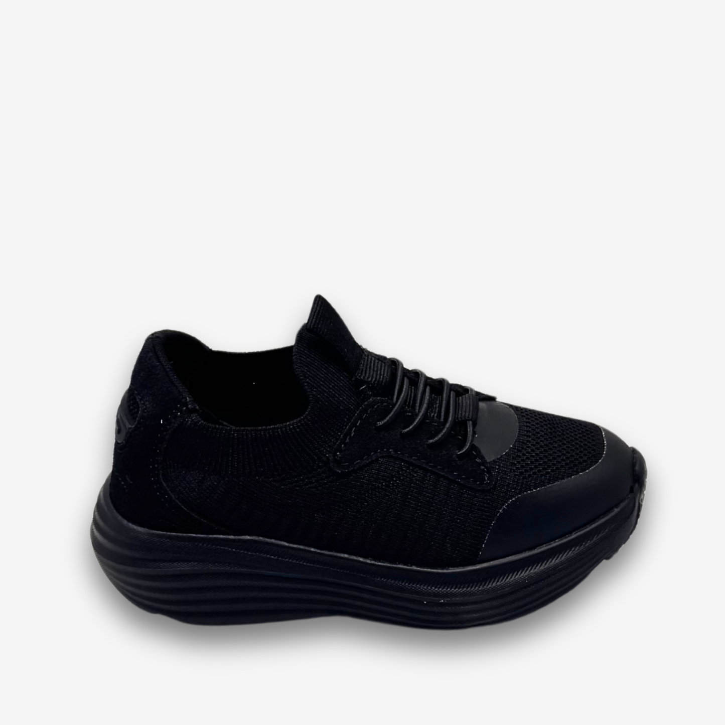 حذاء رياضي للأولاد من ريو