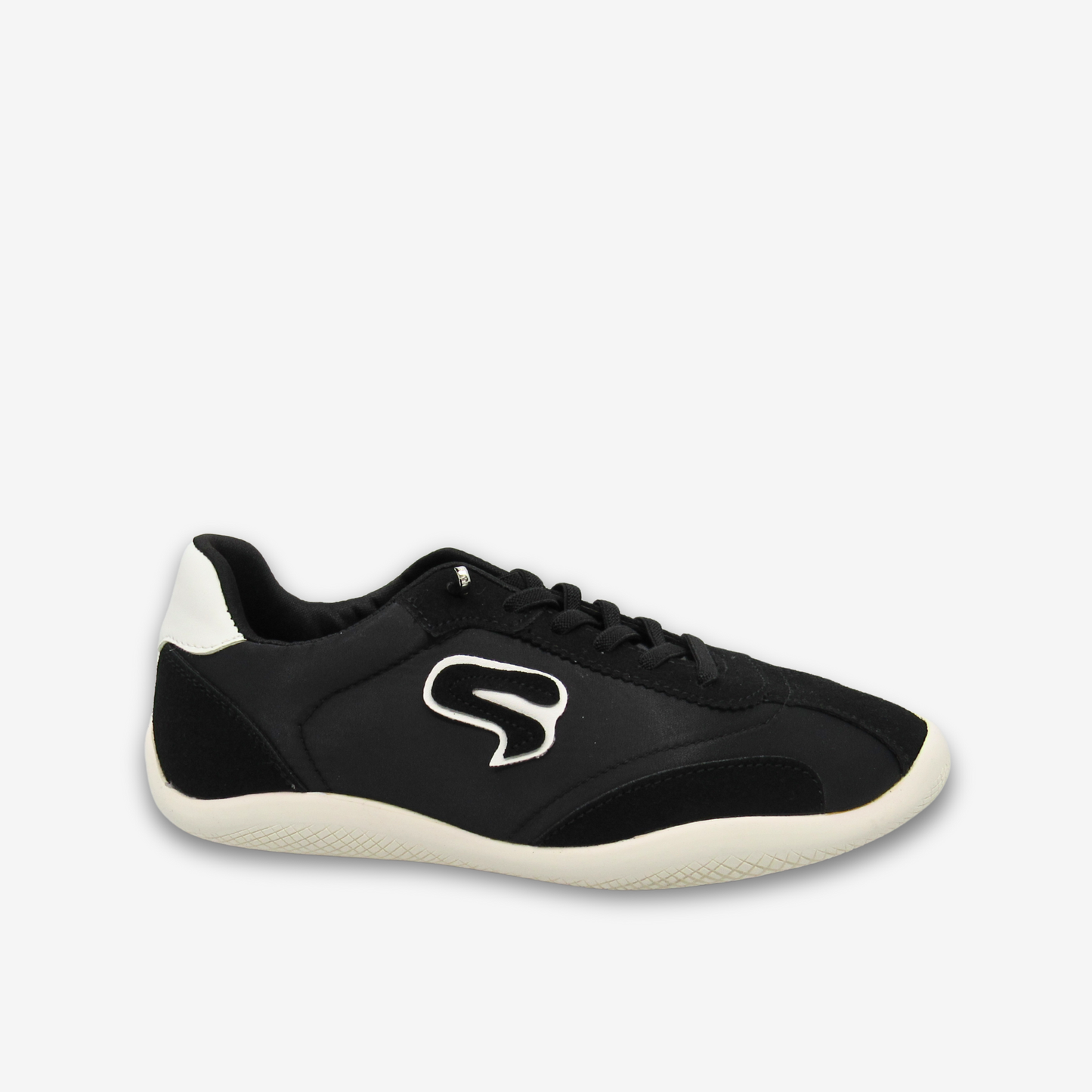 أحذية رياضية نسائية مريحة