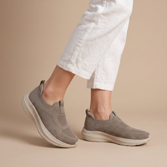COMFORTO WOMEN SNEAKERS