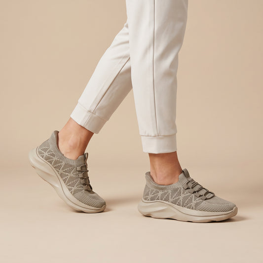 COMFORTO WOMEN SNEAKERS