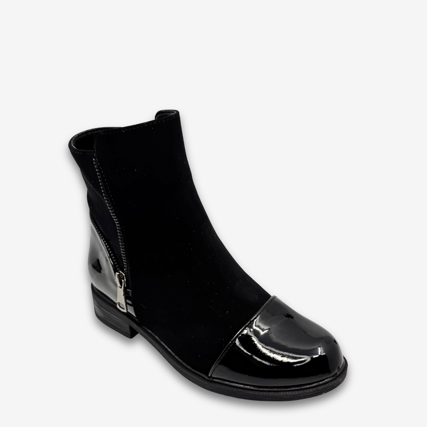 ريو بوت النسائية