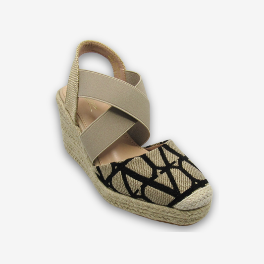 RIO WOMEN MID HEEL ROCKY