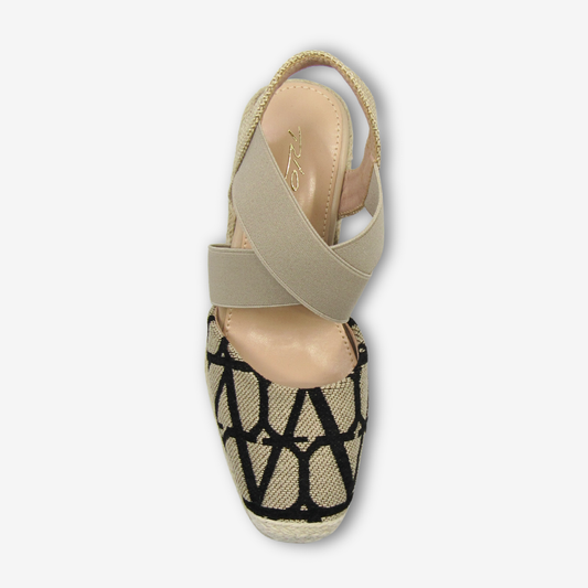 RIO WOMEN MID HEEL ROCKY