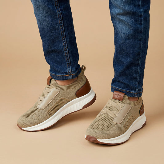 حذاء رياضي ولادي كومفورتو