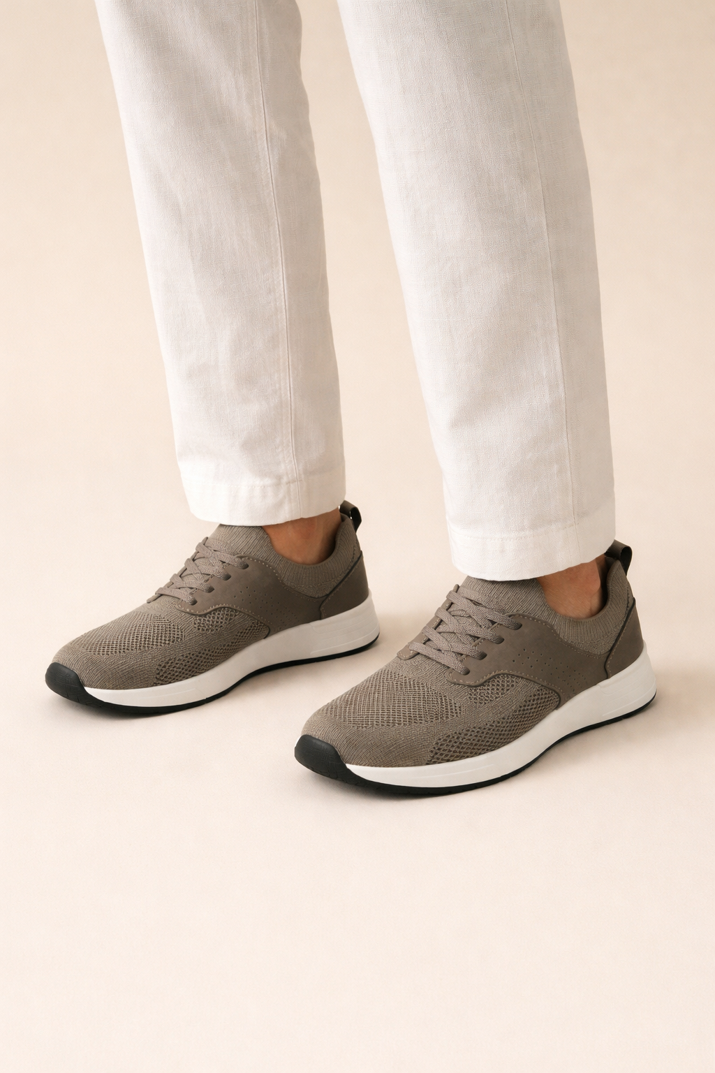 أحذية رياضية مريحة للرجال