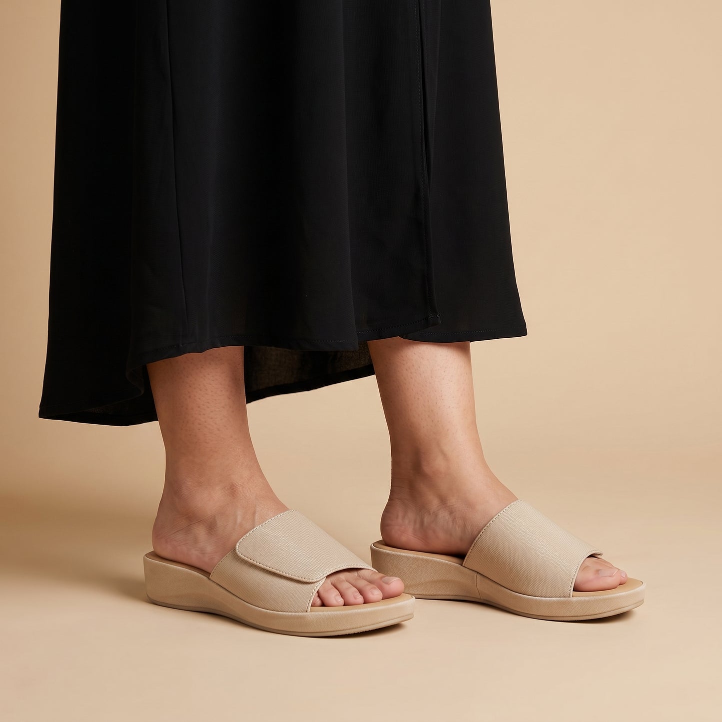 RIO WOMEN SLIPPERS