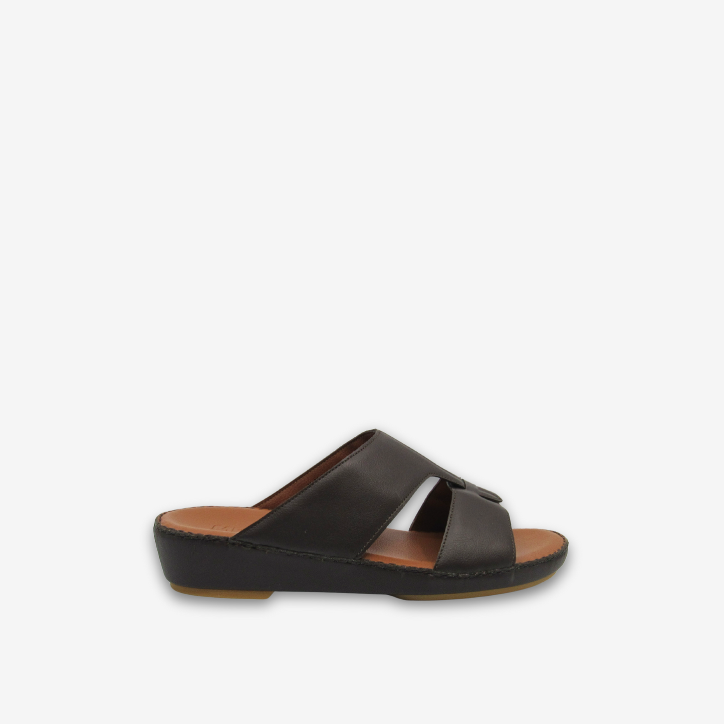 نعال رجالي مصنوع يدويًا من مستر ووك