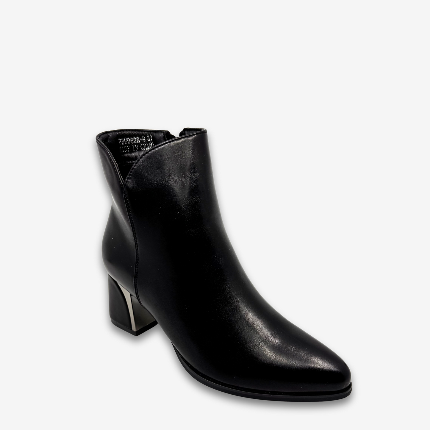 ريو بوت نسائي بكعب مربع منخفض