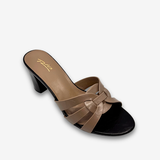 RIO WOMEN MEDUIOM HEELS