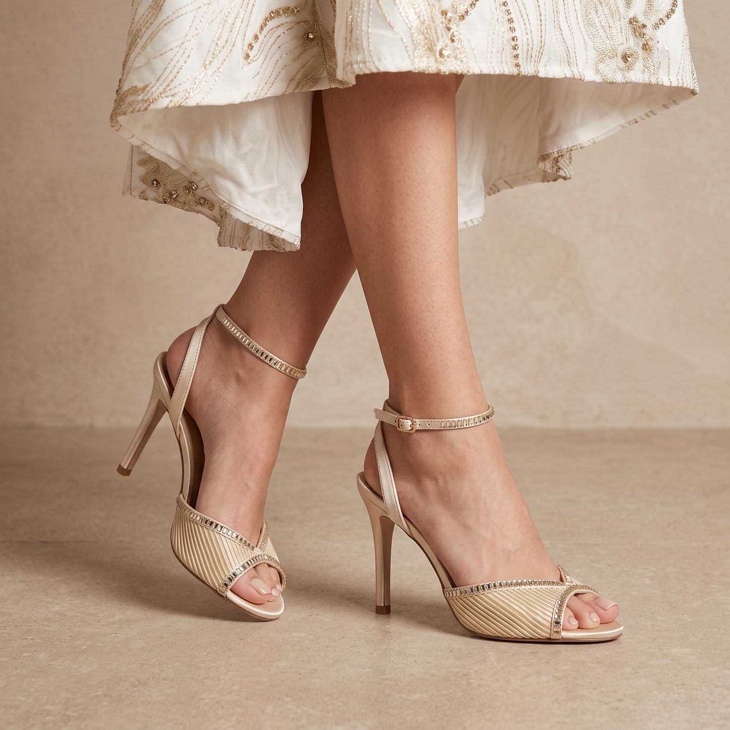 RIO WOMEN MID HEEL SANDAL