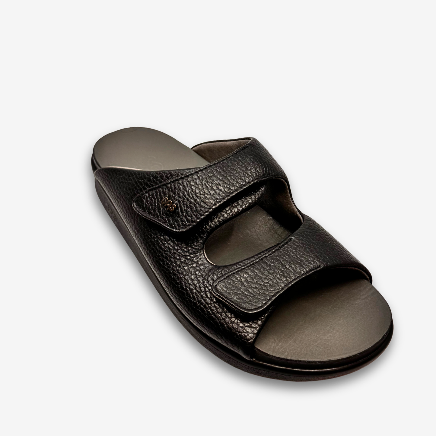 شبشب جلدي رجالي من SAS