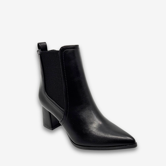 ريو بوت نسائي بكعب متوسط