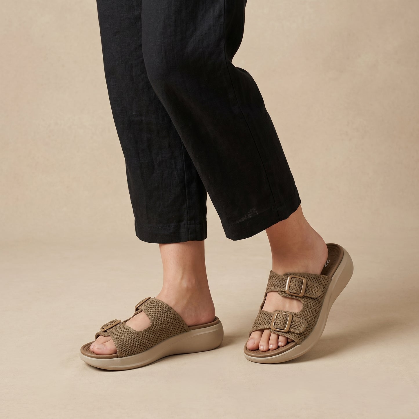 RIO WOMEN SLIPPER