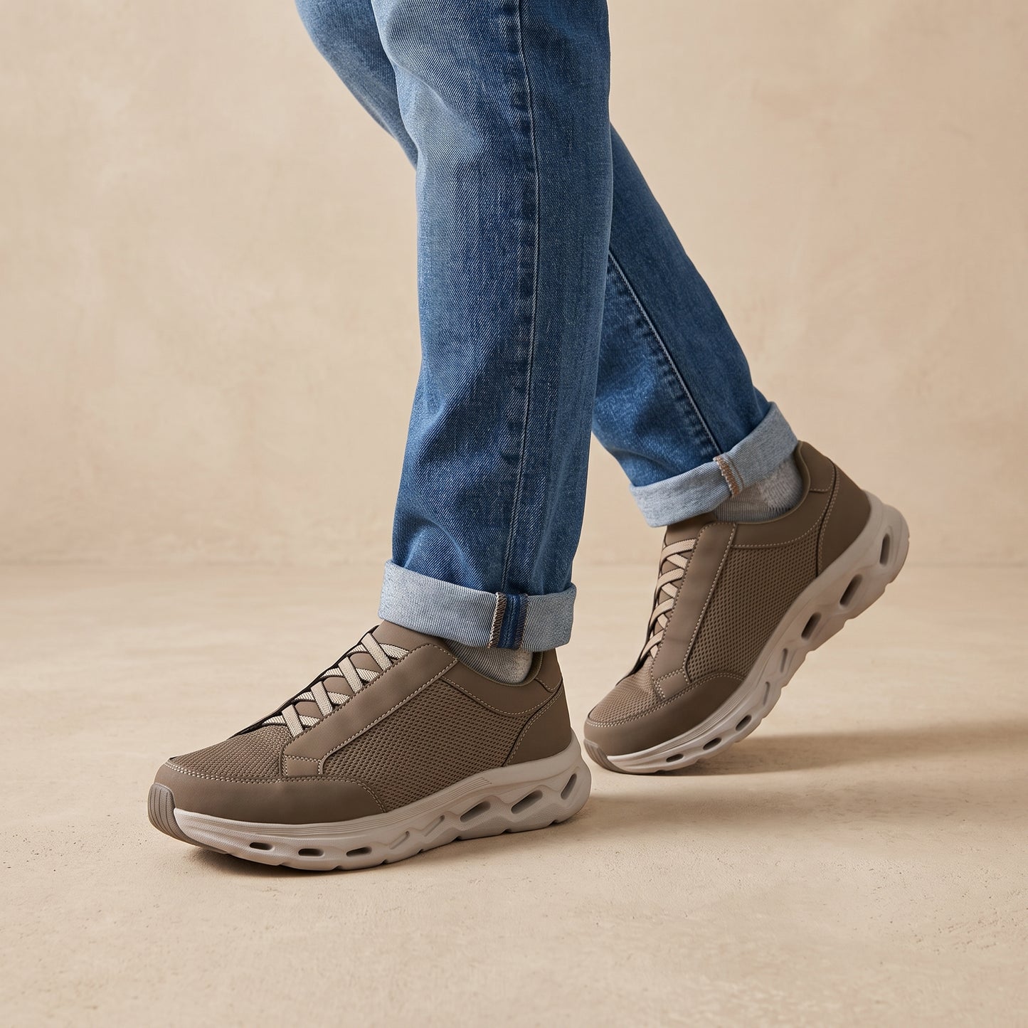 COMFORTO MEN SNEAKERS